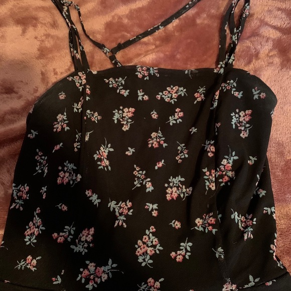 Romper - Picture 2 of 2